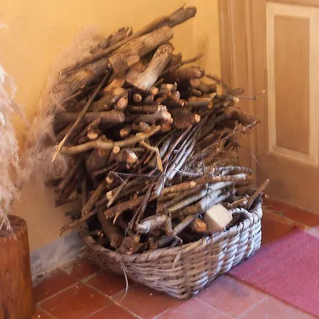 All'ombra Del Castello * Calice al Cornoviglio